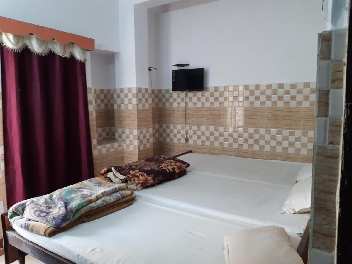 Hotel Yuvraj パトナー エクステリア 写真