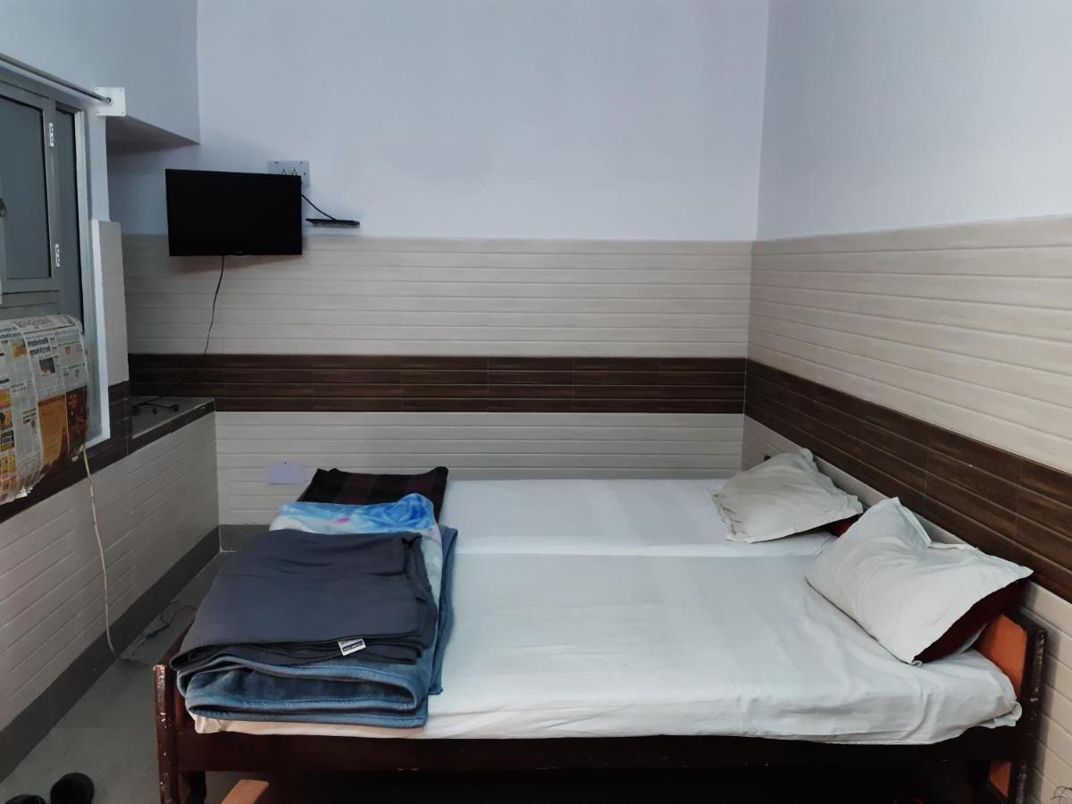 Hotel Yuvraj パトナー エクステリア 写真