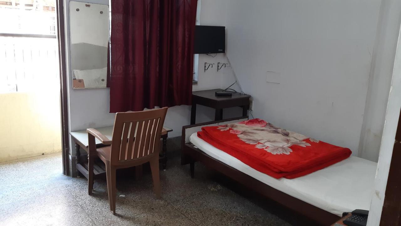 Hotel Yuvraj パトナー エクステリア 写真