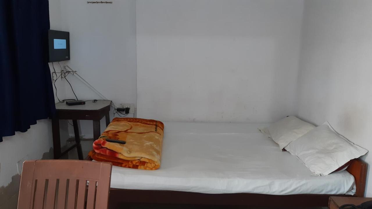Hotel Yuvraj パトナー 部屋 写真